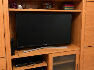 Samsung Smart TV 40 4K UHD con mando