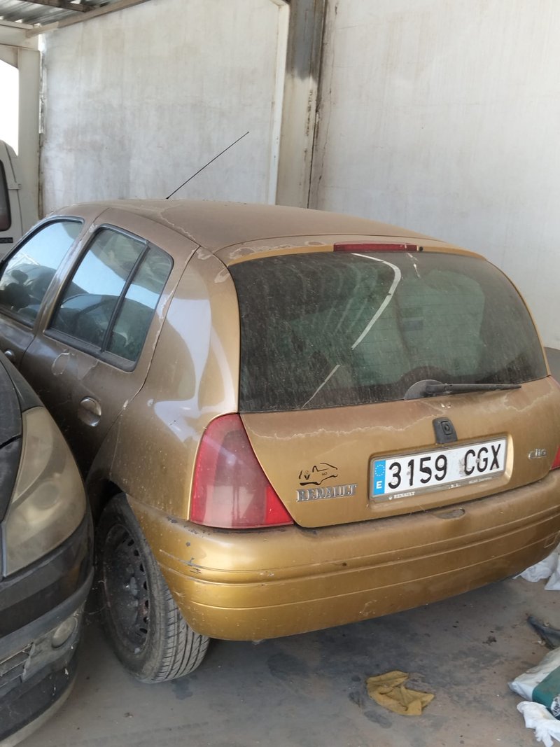 Renault Clio 2002 - foto 1