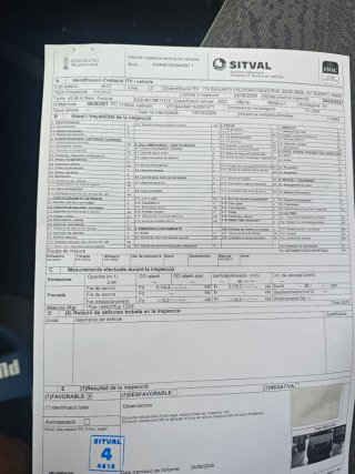 Camión Blanco Caja Cerrada