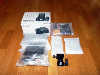 CANON EOS 600D + OBJETIVO 17-85mm + FLASH METZ 52