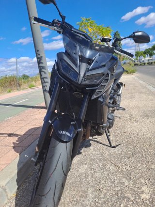 Yamaha Mt09