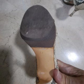 Zapatos de tacón Reyca