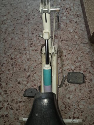 Bicicleta estática para ejercicio vintage
