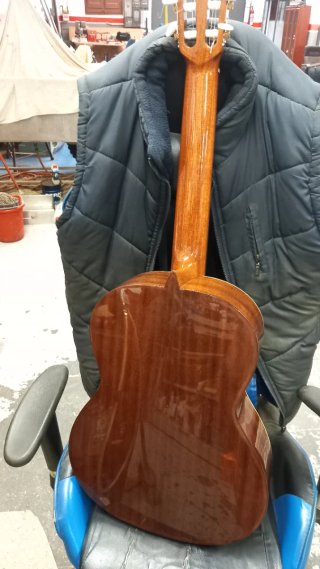 Guitarra Alhambra 1C Clásica