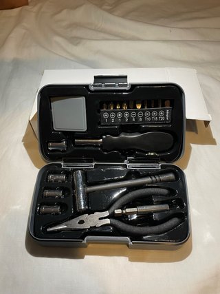 Caja de herramientas multiusos