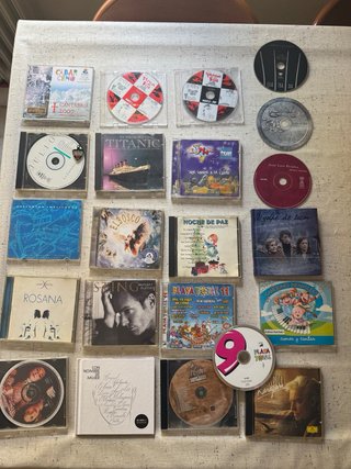Lote 22 CDs Varios Artistas