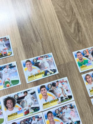 Lote 33 Cromos y Cartas Real Madrid