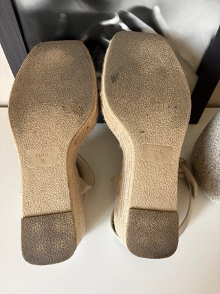 Sandalias Mango cuña esparto beige talla 38