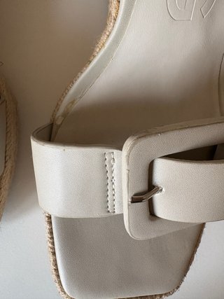 Sandalias Mango cuña esparto beige talla 38