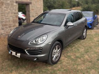 PORSCHE cayenne