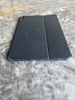 iPad Pro 11” 256gb con Teclado y Lápiz Apple