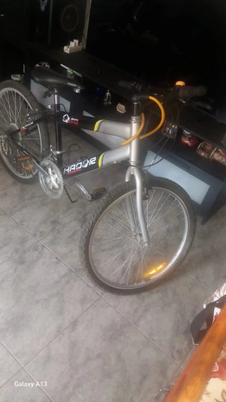 Bicicleta HADOR de montaña