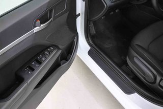 Hyundai Elantra 1.6 CRDi Tecno