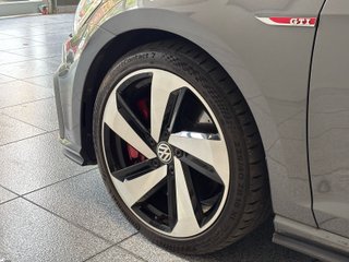 Volkswagen Golf GTI Performance 2.0 TSI 180kW(245CV) DSG