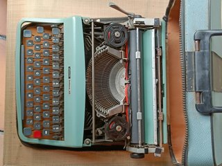 Olivetti Lettera 32 Máquina de Escribir