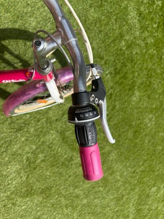 Bicicleta Btwin rosa niña 20 pulgadas