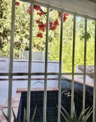 CASA INDEPENDIENTE CON PISCINA EN BENAMAHOMA