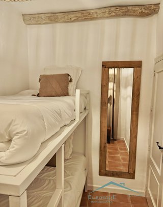 CASA INDEPENDIENTE CON PISCINA EN BENAMAHOMA