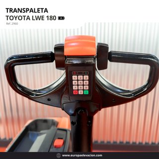 TRANSPALETA ELECTRICA TOYOTA