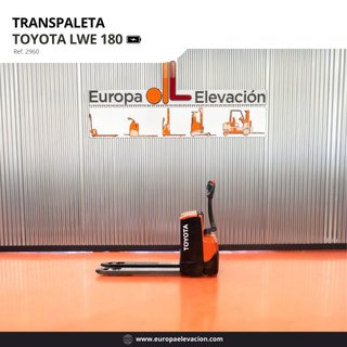 TRANSPALETA ELECTRICA TOYOTA