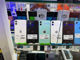 iPhone 11 64GB Negro