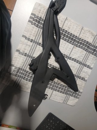 Estribera Derecha Kawasaki ER6n