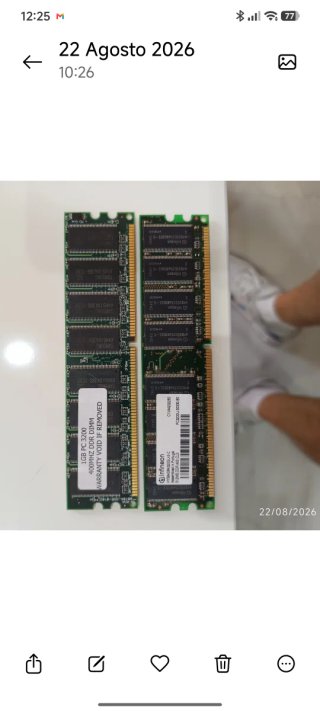 Dos Memorias RAM DDR 1GB PC3200 400MHz