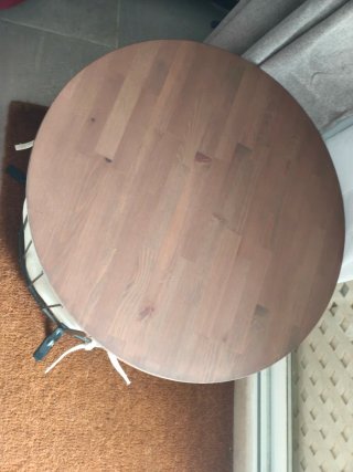 Mesa Auxiliar Ikea ÄNGESBYN con Cesta