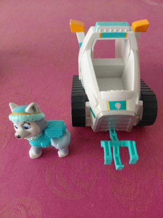 Coche Patrulla Canina Everest y Skye
