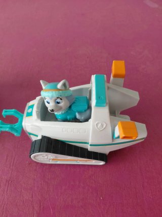 Coche Patrulla Canina Everest y Skye