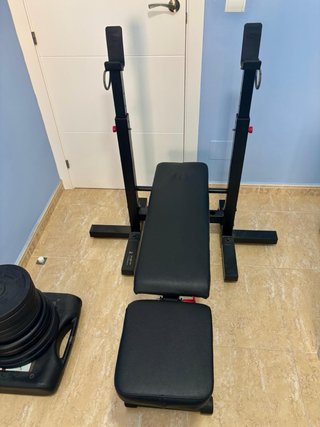 Banco de musculación plegable con rack