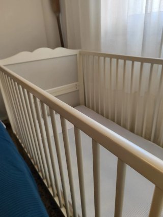 Cuna IKEA blanca en el Campello alicante