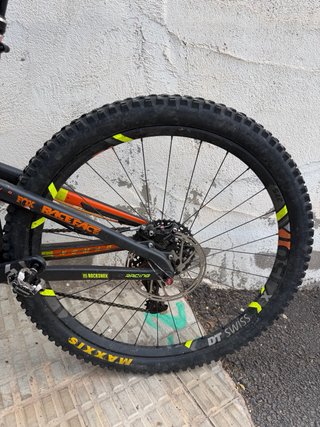 Santa Cruz Nomad CC Enduro MTB