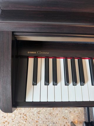 Yamaha Clavinova CLP230 Piano Digital - Como nuevo