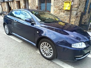 Alfa Romeo GT 2009 aún en garantía