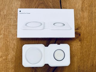 Cargador Apple MagSafe Duo MHXF3ZM/A + Caja