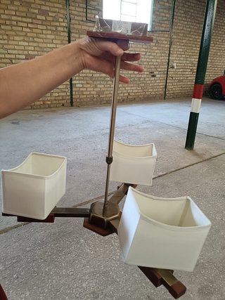 Lámpara de mesa moderna 3 luces