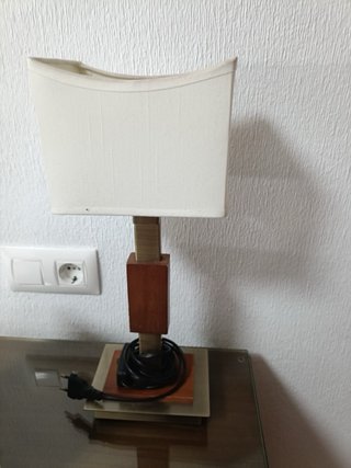 Lámpara de mesa moderna 3 luces