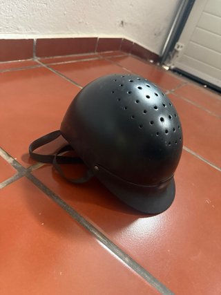 Casco ecuestre para montar a caballo