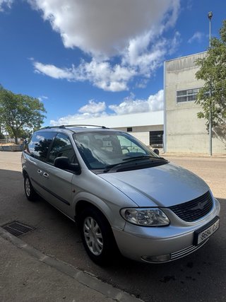 Chrysler Voyager 2003