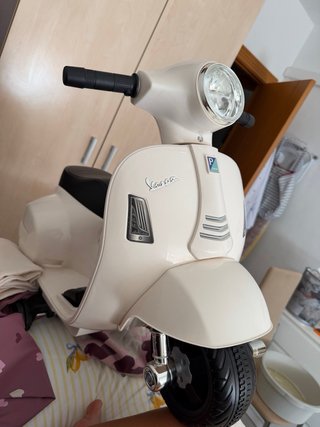 Vespa para niños sin estrenar