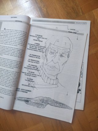 Lote de dos revistas Engage!