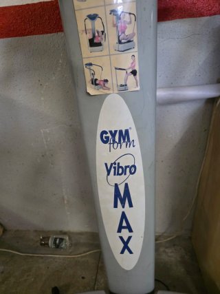 Máquina Vibratoria Gym Form Vibro MAX