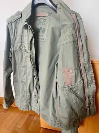 Chaqueta tipo militar