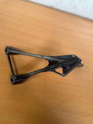 Soporte Estribera Trasera Izq Kawasaki ZX6 08