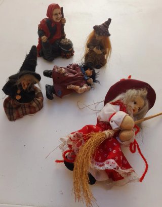 Lote de 10 figuras de brujas