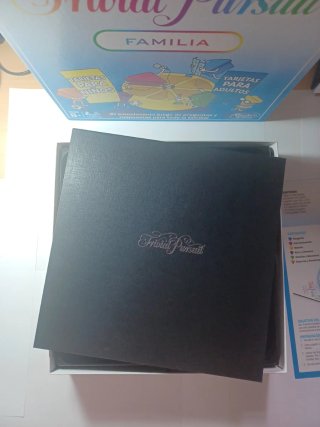 Trivial Pursuit Familia Juego de Preguntas