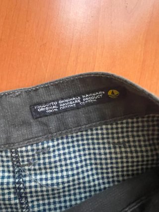 Pantaloni grigi uomo