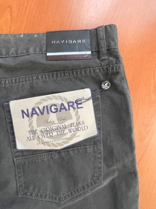 Pantaloni grigi uomo