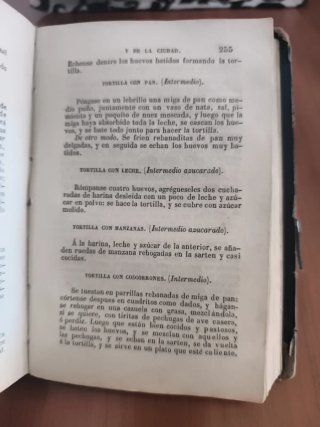 Libro antiguo de Cocina
